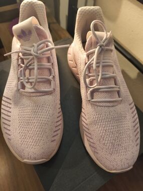 adidas Women’s Pink Cloudfoam Running Shoes